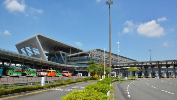 深圳灣口岸全新跨境巴士正式開通  75鐘直達珠海／澳門人工島口岸