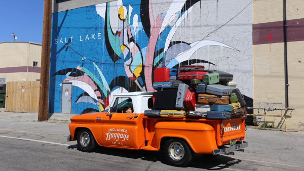 美國「無主行李中心」每年吸引100萬人尋寶！iPad/Prada手袋/鑽戒通通有