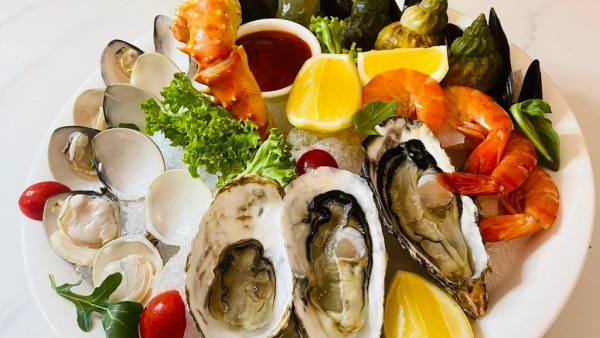 西貢美食丨西貢新開水手風海景酒吧餐廳「Bistrocana」   開業優惠$98嘆半打法國生蠔／海鮮拼盤／自家製雞尾酒