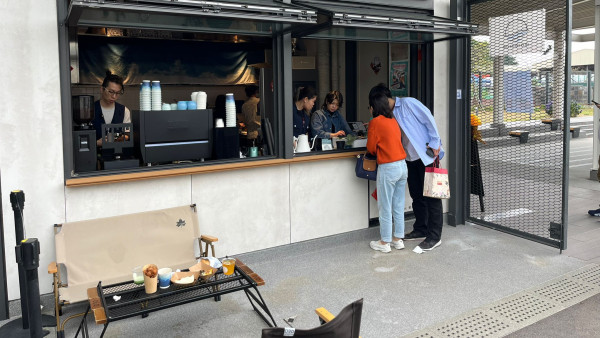 鰂魚涌一日遊丨全新舍區休憩空間！露營風寵物友善Cafe+3大打卡位