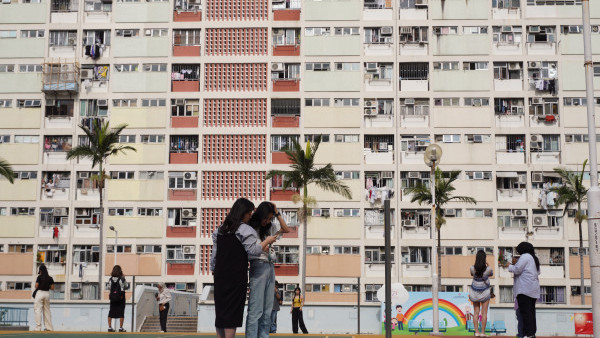 視障姐弟欲申請公屋租援！一個原因不符合資格 網上問意見：負擔唔到