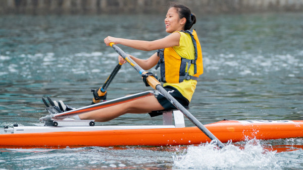 觀塘海濱發現號獨木舟大賽！免費參加9大互動遊戲+模擬賽艇體驗
