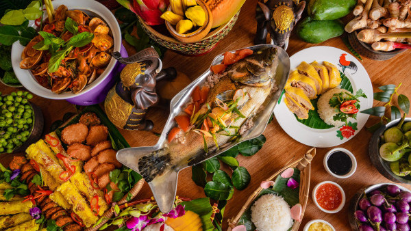 尖沙咀朗廷酒店自助餐買1送1優惠！$211任食生蠔／瀨尿蝦／燒牛扒／醬燒豬肋骨