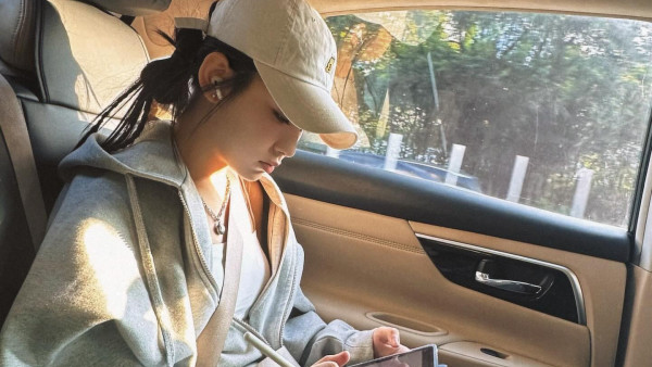 炎明熹Gigi入雪櫃一個月工作量全滅 最新近況曝光樂得清閑與愛貓為樂