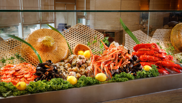 紅磡都會海逸酒店自助餐買2送2優惠！突發開賣 任食生蠔／雪花蟹腳／肉眼／燒羊架