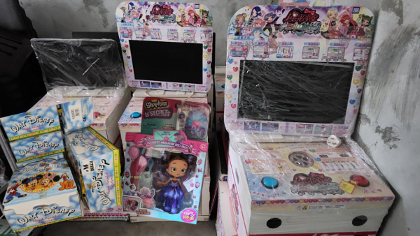 龍頭玩具代理商新華行有傳結業 10萬件全新玩具原箱清倉 多款迪士尼玩具大平賣