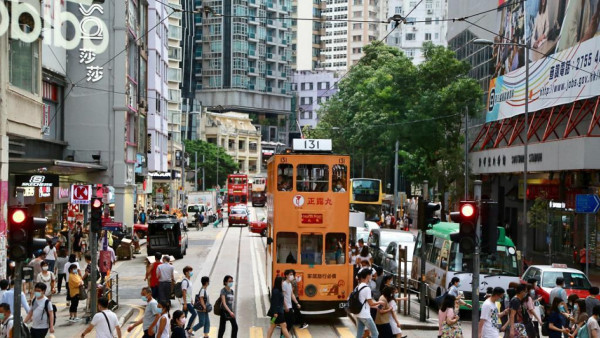 恒生指數｜港股連升6日後回跌！恒指高開後跌逾900點 失守22000點