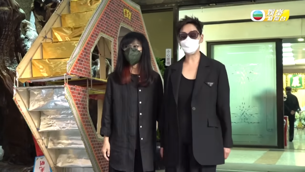 徐少強與妻子孟雨軒追思會 前妻雪梨現身家奠儀式靈堂送別