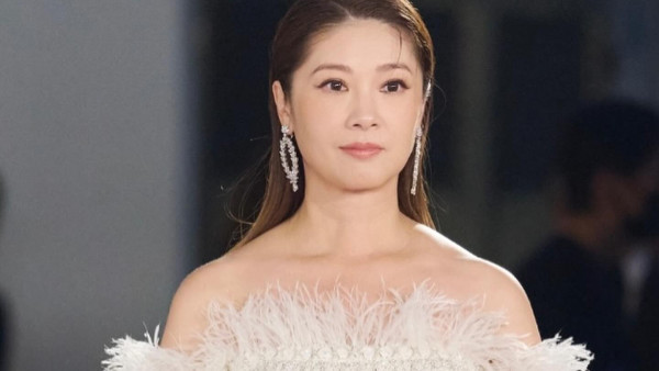 翁嘉穗IG揭媽媽抑鬱症結束生命離世 罕有提及9歲喪母悲慘身世