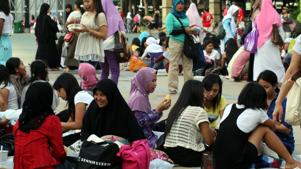 外傭工資2025｜聘請外傭懶人包！最低工資上調至4,990元 膳食津貼／法定假期／長期服務金