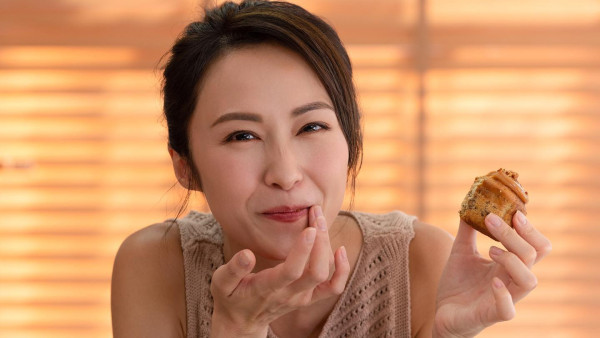 湯怡餅店請唔到全職IG訴苦想圍爐 寸爆網民：最好唔返工都有糧出