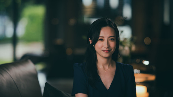 企業強人｜龔嘉欣密集式背資料1 take搞掂 大方分享「自言自語」記憶力大法