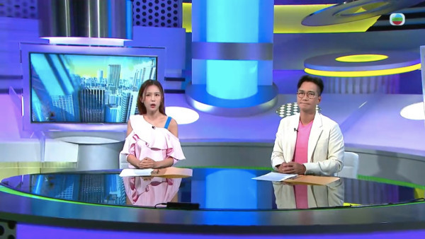 東張西望｜一線男藝人突然殺入主播台騎劫節目 區永權鏡頭前狂窒：好等錢使咩你