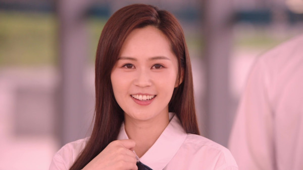 黑色月光｜梁超怡處女拍劇演林夏薇年青版 22年港姐季軍曾傳介入阿Sa戀情