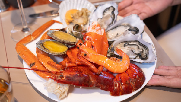 雙11優惠｜中環文華東方酒店自助餐買一送一！送大閘蟹 任食生蠔／波士頓龍蝦／鮑魚／蟹腳