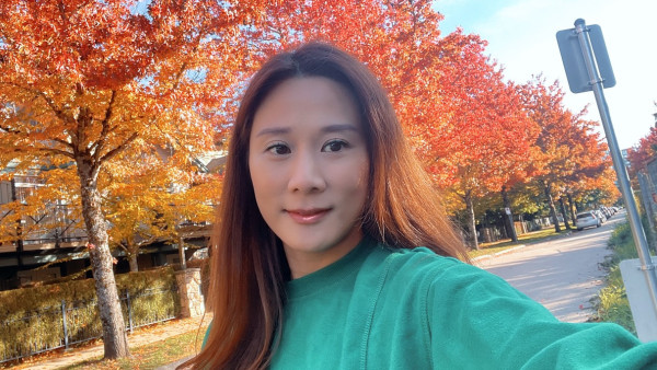 前港姐冠軍張嘉兒宣布轉職地產經紀‎ 婚後升呢千億豪門闊太移居溫哥華