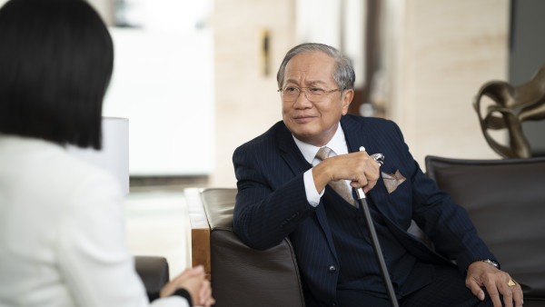 黑色月光｜郭鋒「被配音」中咗流感開唔到聲 抱病上陣背後原因勁專業