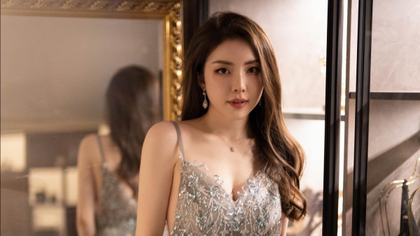 港女又萬歲︱貝依霖自爆14歲已被人夫追求 兩大線索揭對方身份！吳浩康秒懂