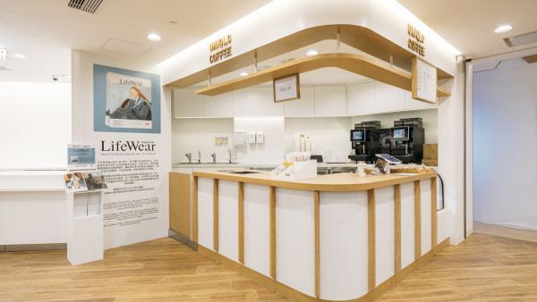 UNIQLO太古城店引入UNIQLO COFFEE！香港區首間咖啡館引入餅乾小食／兒童圖書館