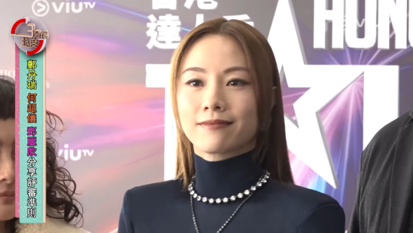 41歲鄧麗欣全身透視黑bra誘惑 升級身材一覽無遺近睇原來勁古惑