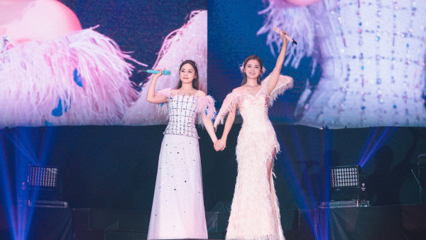 Twins北美巡唱遇加州7級地震 阿Sa直言被嚇醒！打卡大瀑布 粉絲激讚美貌17年如一日