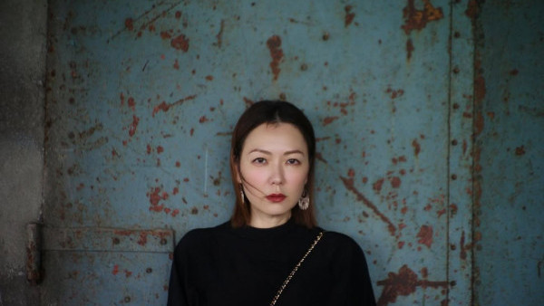 田蕊妮抗癌最新近況！杜汶澤甫老婆裸背出浴照 曝光手術疤痕