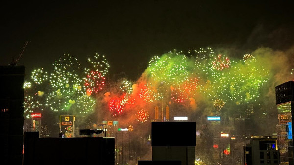 香港跨年倒數免費入場券！The ONE免費派200張 欣賞270度維港景色