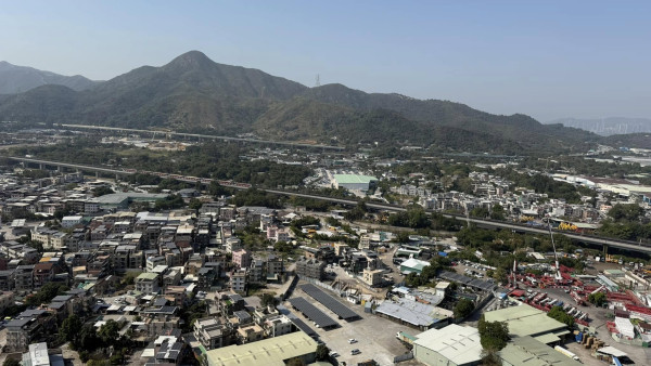 黃傑龍洪水橋安置屋邨睇樓 最大單位500呎月租近$8000