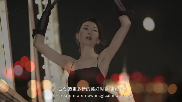 60歲張曼玉最新近照激罕曝光 超級美魔女逆齡狀態震撼網民