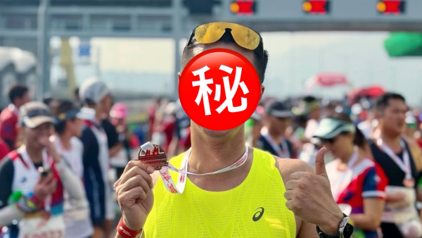 48歲黃嘉樂北上被內地網民偶遇 離巢後樣貌出現變化竟撞樣吳慷仁？