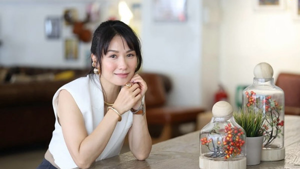 袁彩雲大方公開素顏老態盡現！化妝前後相差10年  雙頰明顯凹陷面色蒼白