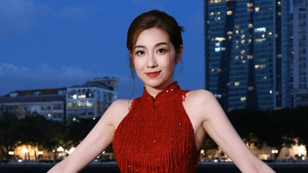 陳自瑤著性感旗袍拜年如靈蛇出洞 側身挖空晒超強腰臀比例吸萬幾like