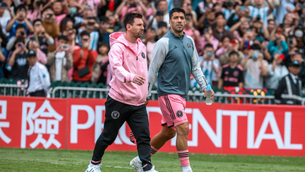 香港2024盛事回顧｜球王美斯缺陣/國慶無人機表演/裝置藝術事件