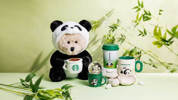 Starbucks「Into the Panda-dise」系列！超可愛熊貓造型星巴克熊／夢幻雪球咖啡杯！