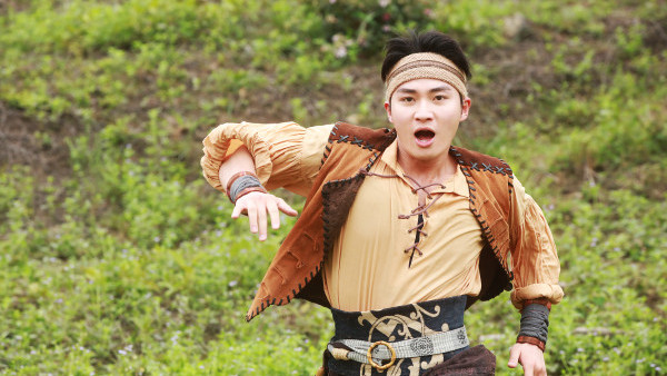 痞子無間道｜周嘉洛10秒老尷樣回應刻意扮周星馳 遭的士司機當面指懶搞笑