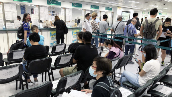 財政預算案2025前瞻｜運輸署：6.25前續牌收費不變 籲毋須揣測加價 附車輛續牌攻略