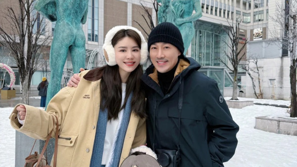 林峯一家三口遊日溫馨放閃意外曝光4歲女兒正面容貌　獲讚與爸爸餅印一樣！