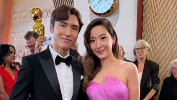 汪圓圓蔡加讚拖手甜蜜現身奧斯卡頒獎禮 「3年抱3」獲老公寵成公主