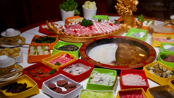 北角新開即撈海鮮重慶火鍋放題！$268任食120分鐘 免收加一！任食海鮮+過百款火鍋料／配菜／甜品！