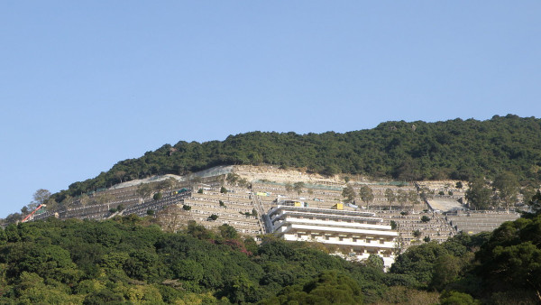 【清明節】柴灣歌連臣角道華人永遠墳場交通 特別巴士小巴+開放時間