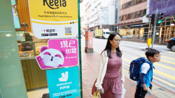 政府統計處：全港逾萬人從事外賣員！平均月入呢個數？ 近三分一人不足$5000