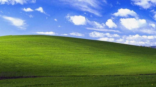 Windows經典預設桌面冷知識！收購價達6位數？取景地今非昔比