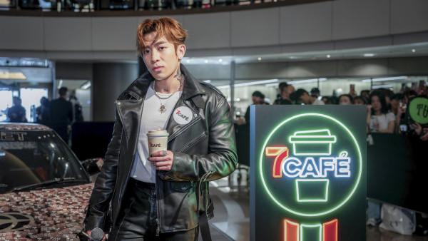 Tyson Yoshi一連3日免費派咖啡！實測7CAFÉ咖啡獲好評！逢星期一買1送1 最平$8.5飲到！