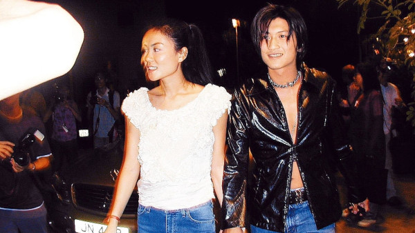 謝霆鋒王菲跨越25年姐弟戀全紀錄：鋒菲戀世紀復合轟動一時 愛情傳奇低調相伴