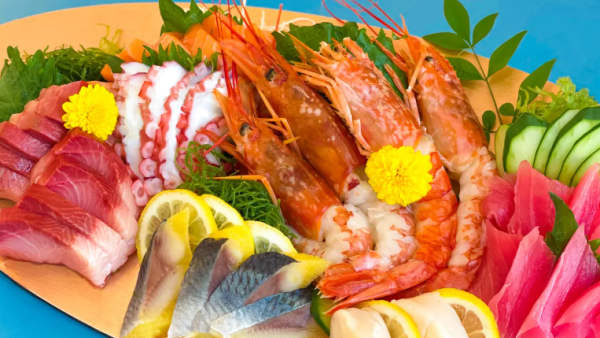 港島海逸君綽酒店自助餐第二位$69！210分鐘任食即開生蠔/和牛/鴨肝！每晚精彩甜品表演！