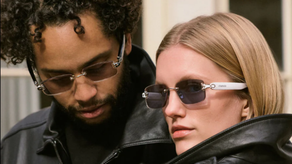 全球首款電子變色智能眼鏡Aura Rx 0.1秒內切換4種顏色！內建隱藏式耳機功能