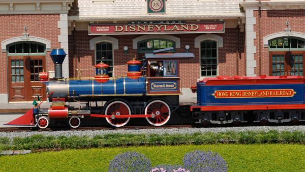 香港迪士尼Frozen園區人氣遊樂設施暫停！樂園鐵路火車6月停駛