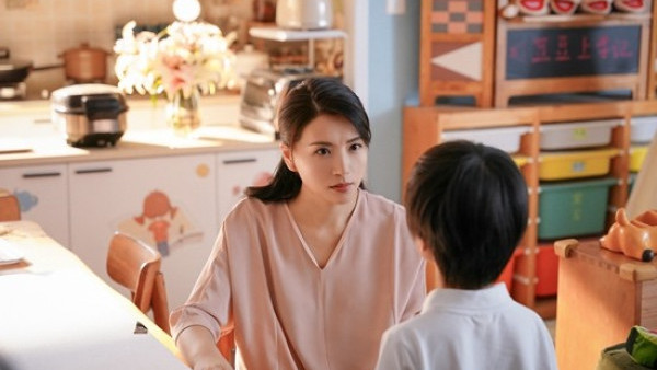 數學題問幾多隻狗5+4=9老師話錯？家長唔識答：小學生都不如