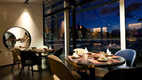 羲和雅苑90分鐘片皮鴨放題買一送一！$114起任食招牌片皮鴨+多款點心 