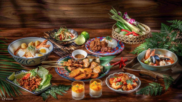Ritz-Carlton麗思卡爾頓酒店自助餐買2送2！人均$490起 3.5小時任食新鮮生蠔+東南亞美食！